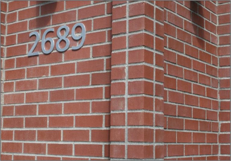 8” length brick units are laid in typical ½ bond with a corner column detail.