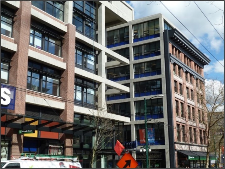 This elevation features both historic and new brick construction. In fact, the same manufacturer supplied brick to both the original and new projects.